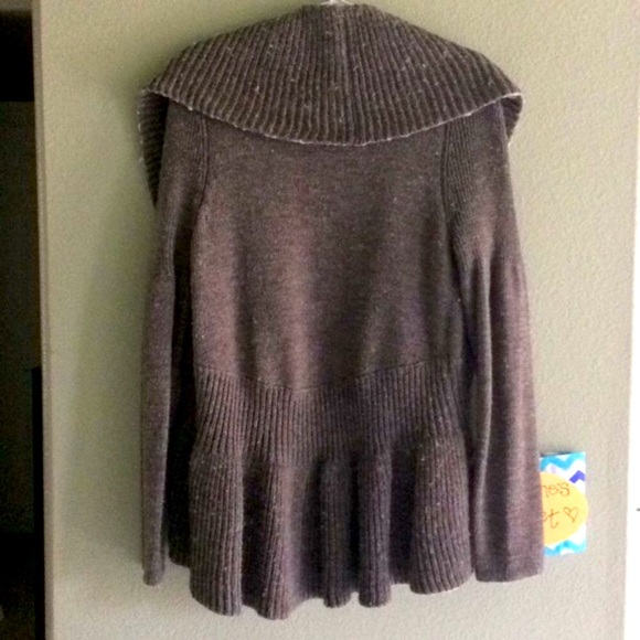 NWOT Design History Women's Wool Ruffled Wrap Cardigan - Picture 3 of 5